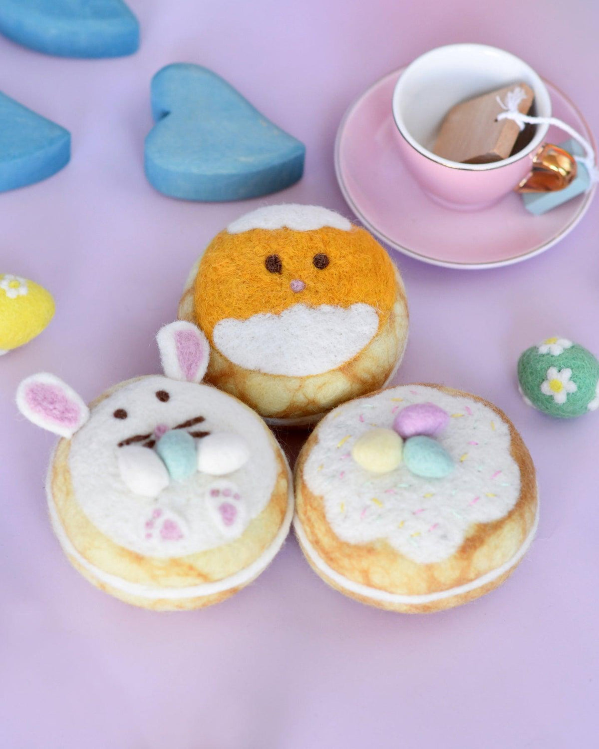 Easter chick bun