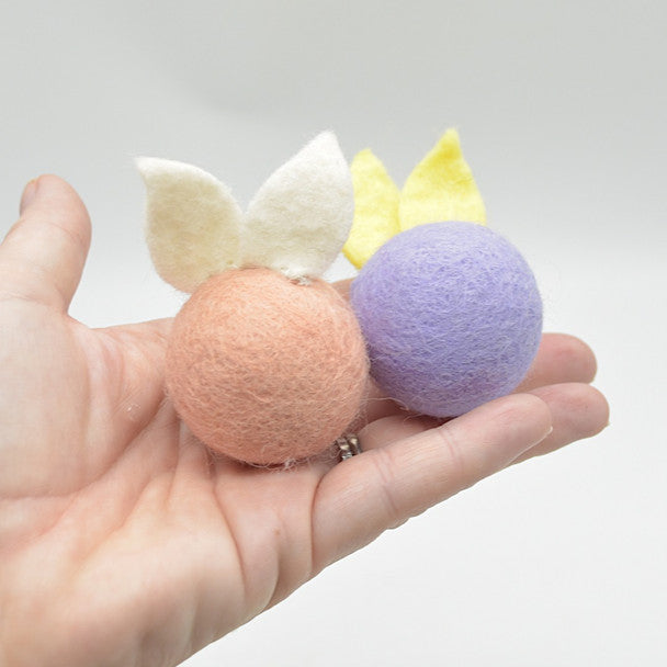 (2) Felt Bunny balls - 3.5cm