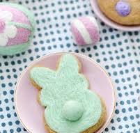 Easter Bunny biscuit - green